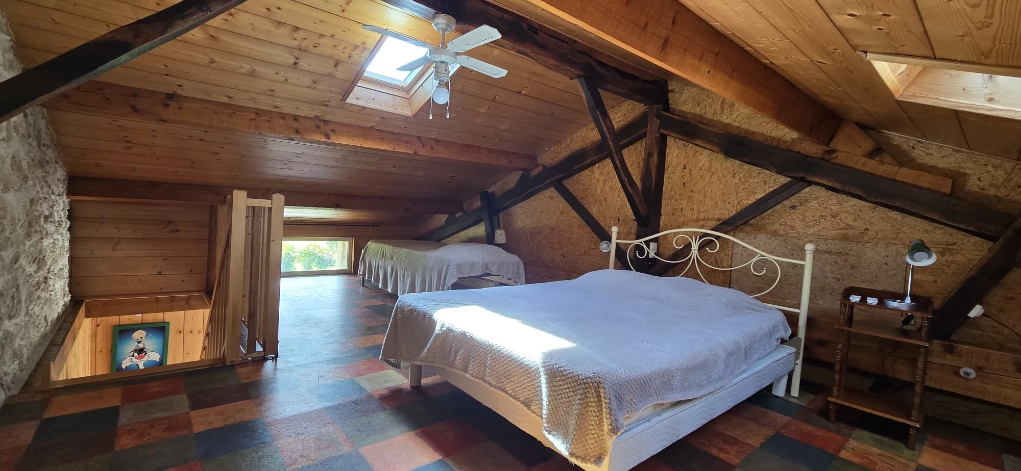 Gîte la rapière en Armagnac - chambre étage.jpeg